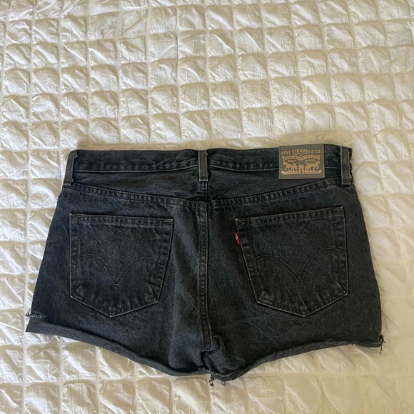 Levi's Black Jean Shorts - Picture 9 of 10